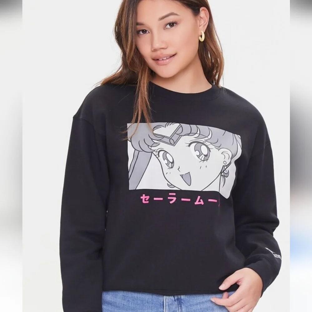 Sailor Moon- Sweatshirt- Graphic- Black- Size Medium Juniors - Picture 2 of 10